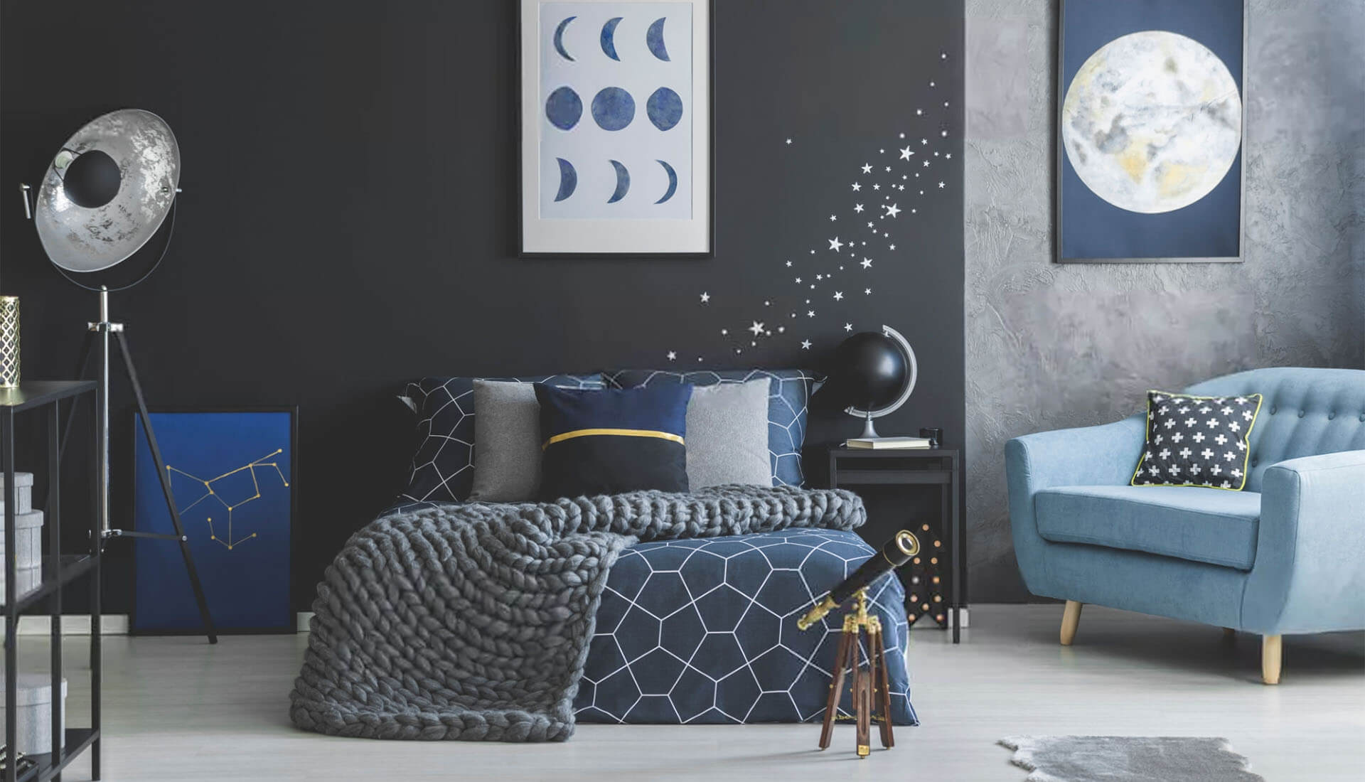 Starry sky on the wall as a deco sticker in bedroom