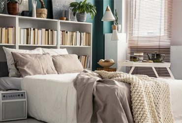 Boxspringbett mit Bettbezug