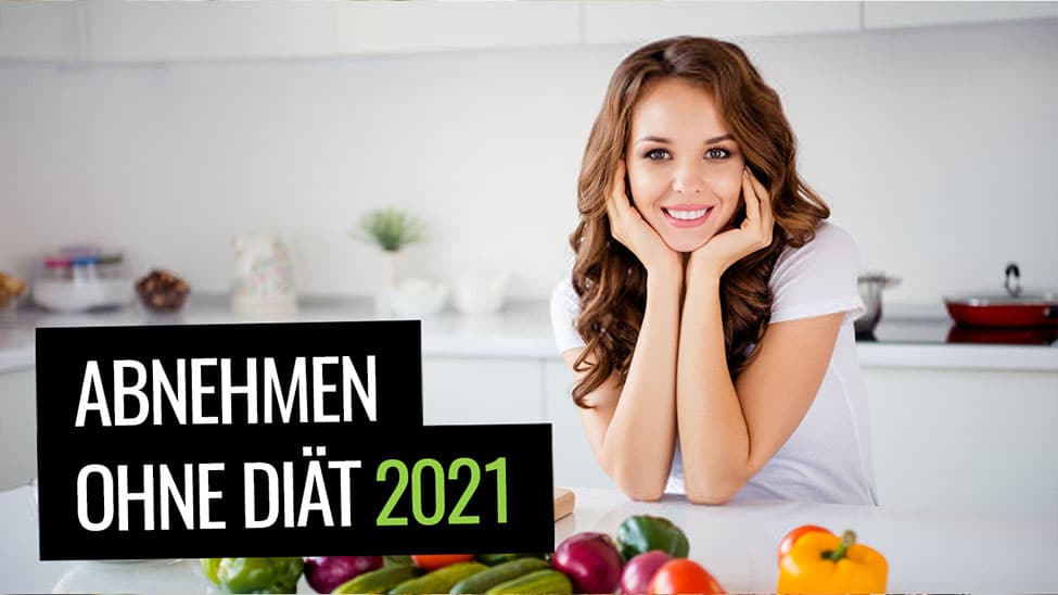 Abnehmen ohne Diät - Frau in Küche mit Gemüse