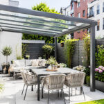 Terrassenüberdachung kleines Grundstück