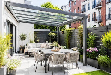 Terrassenüberdachung kleines Grundstück